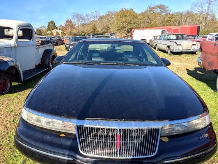 Thumbnail Photo undefined for 1995 Lincoln Mark VIII